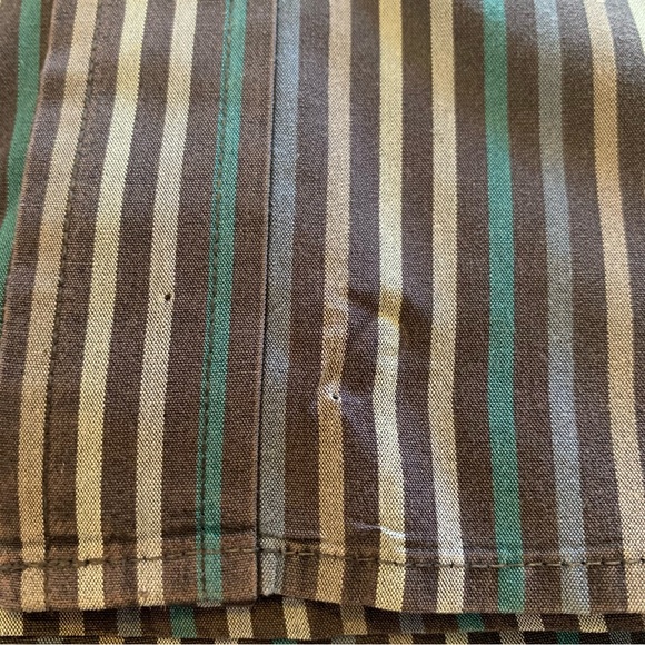 CLAIBORNE. Silver/Black/Blue button down striped shirt. 100% Cotton. - Picture 7 of 7